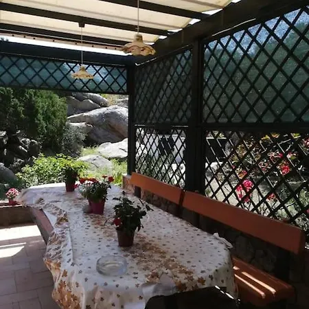 In Oasi Verde A S.teresa 펜션